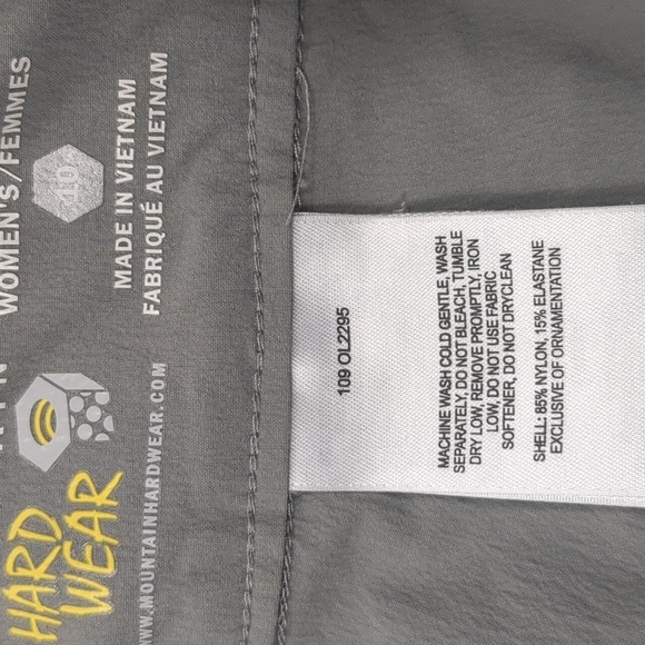 Mountain Hardware Hiking Capris Size 10 - Picture 4 of 5